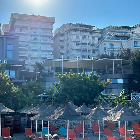 Apartment Taurasi Red *