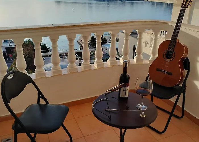 Taurasi Red Sarandë