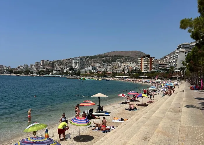 Taurasi Red Apartment *